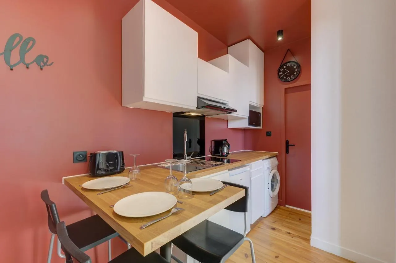 Terracotta-T2-Clim-Parking Gratuit Prive Apartment Pierre-Benite France